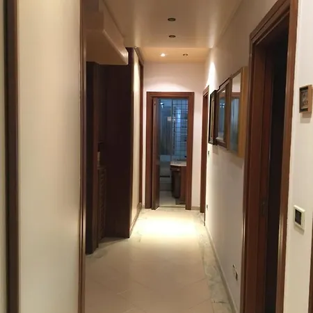 Elegante Quartiere Centro * برينديسي